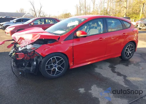 2015 Ford Focus Se из США, поврежденный, VIN 1FADP3K24FL345980